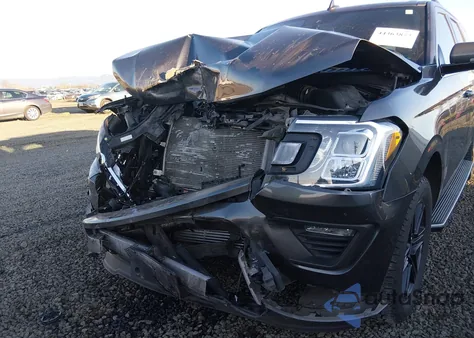 2020 Ford Expedition Xlt из США, поврежденный, VIN 1FMJU1JTXLEA62614